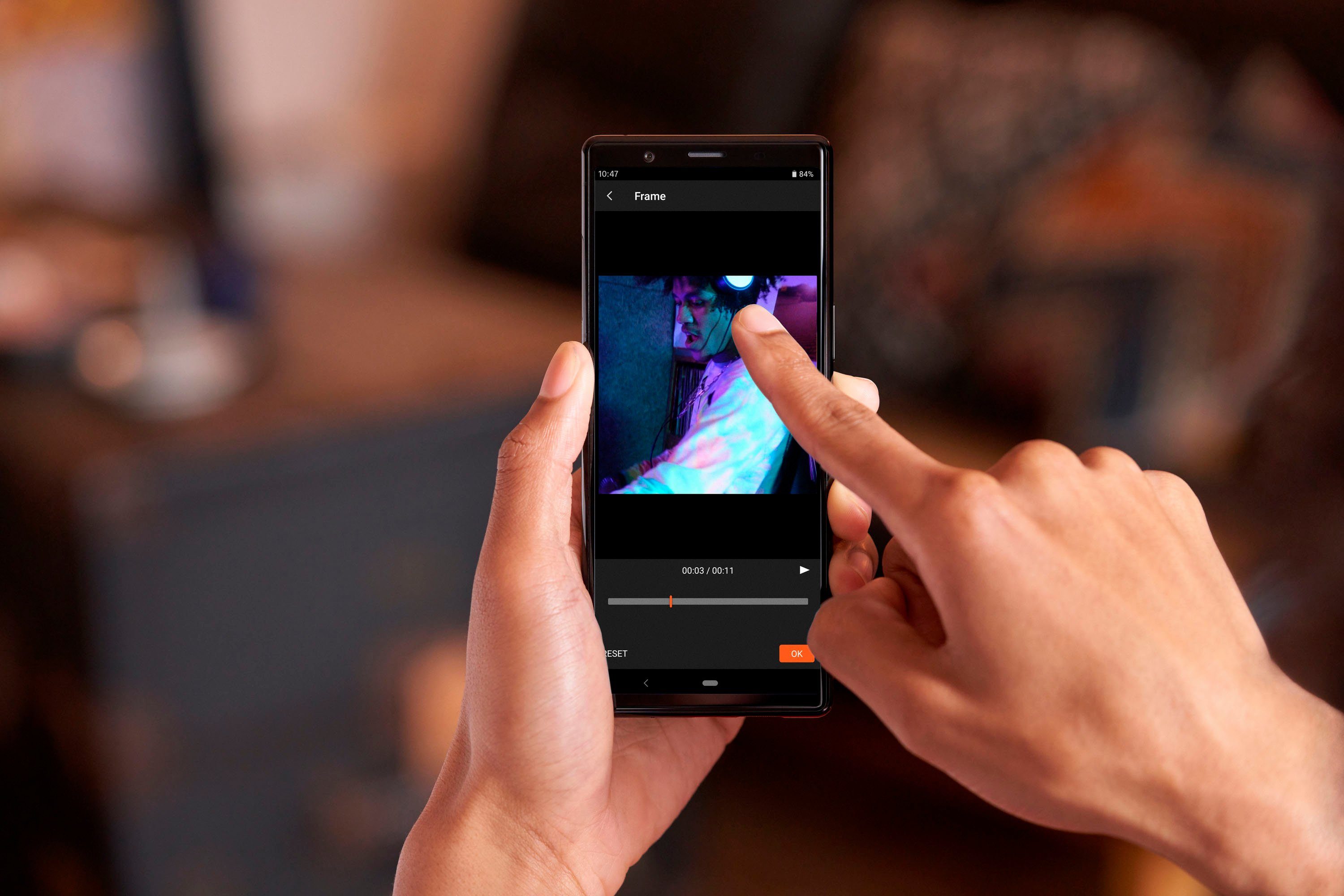 Sony Vlog-Kamera ZV-1 Kompaktkamera (20,1 MP, Bluetooth, WLAN (WiFi)