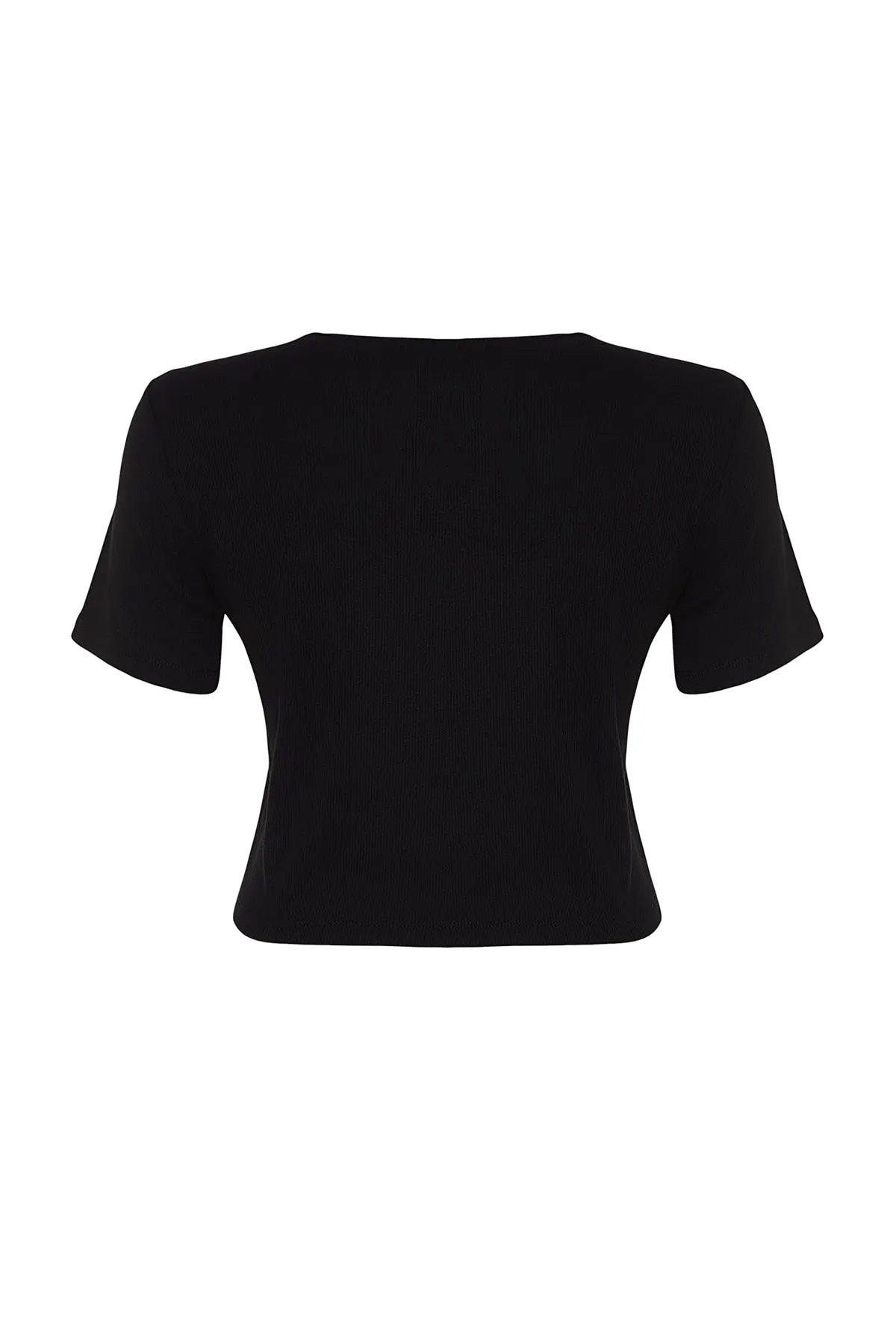 Trendyol Curve  Schwarzes, kurz geschnittenes Strick-T-Shirt mit Rundhalsausschnitt TBSSS22TS2107