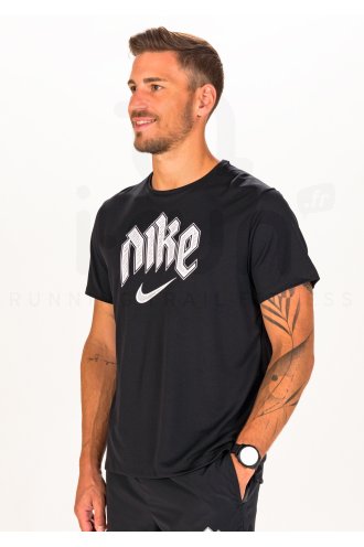 Nike Miler Run Division M