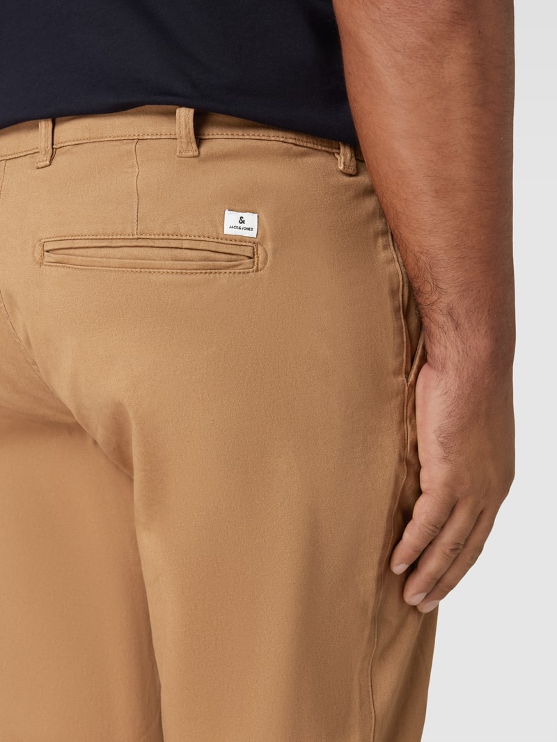 PLUS SIZE Stoffhose mit Knopf- und Reißverschluss Modell 'MARCO' in cognac