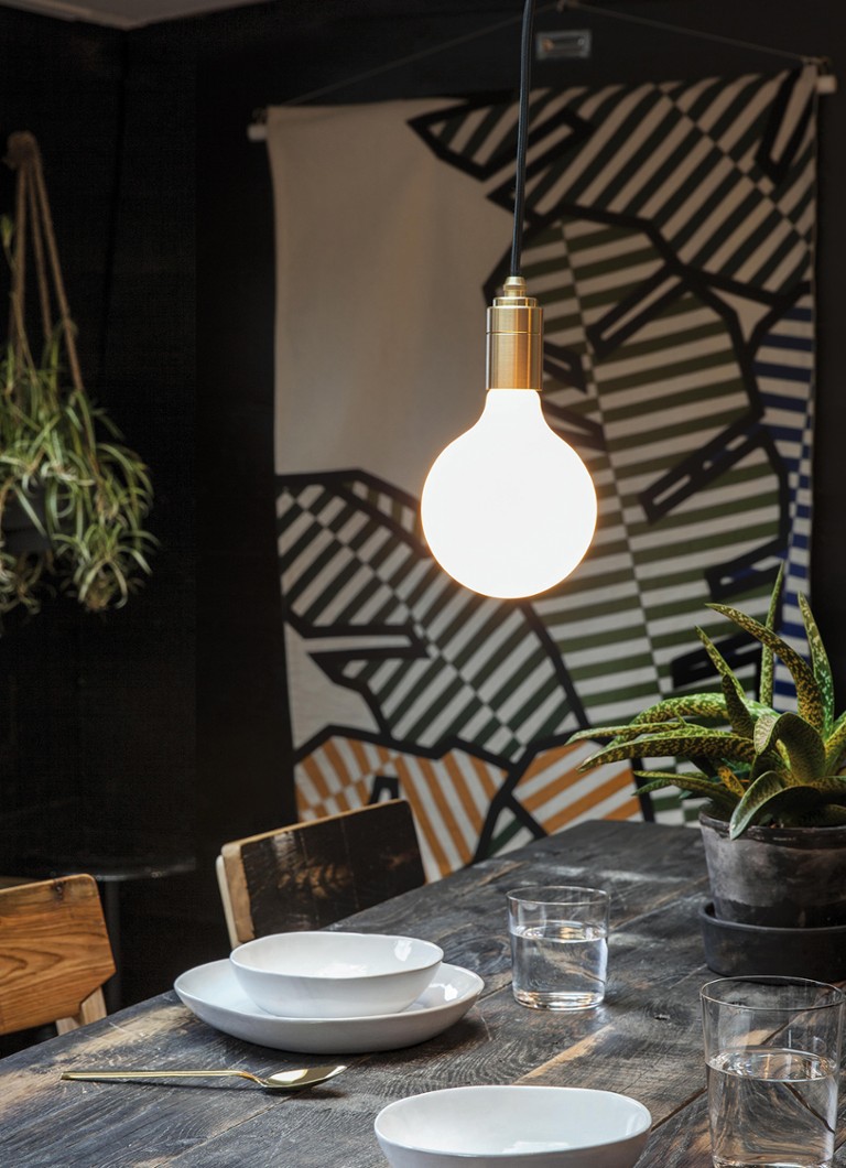 Sursă de lumină LED opală Tala LED Porcelain III E27 6W 2700K, reglabilă