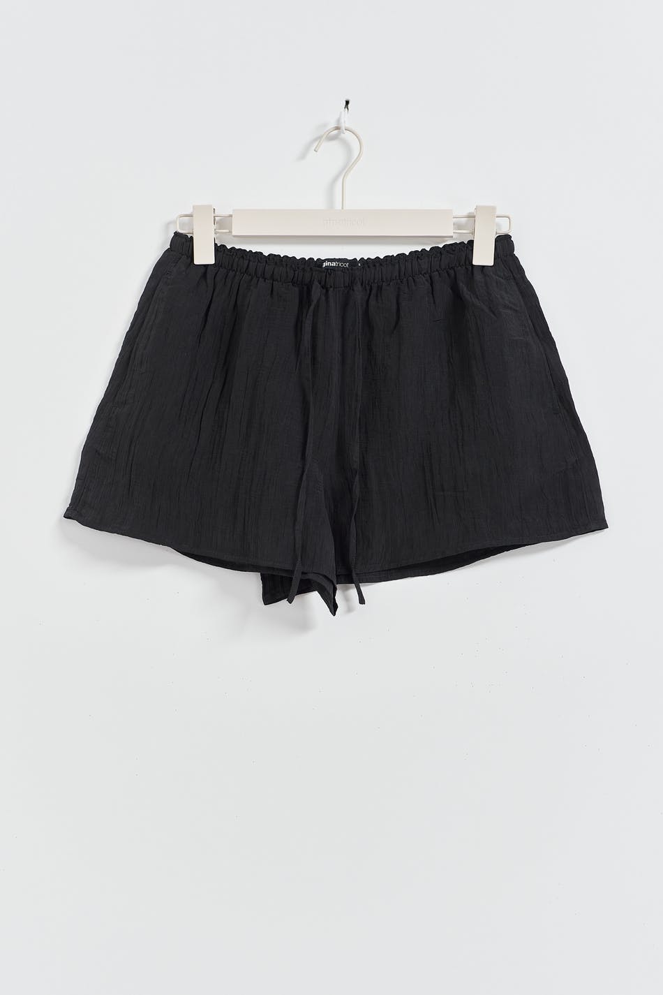 Crinkle shorts