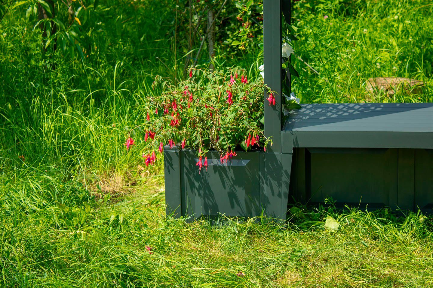 KHW Gartenbank Brüssel, mit Rosenbogen und zwei Pflanzkästen, anthrazit