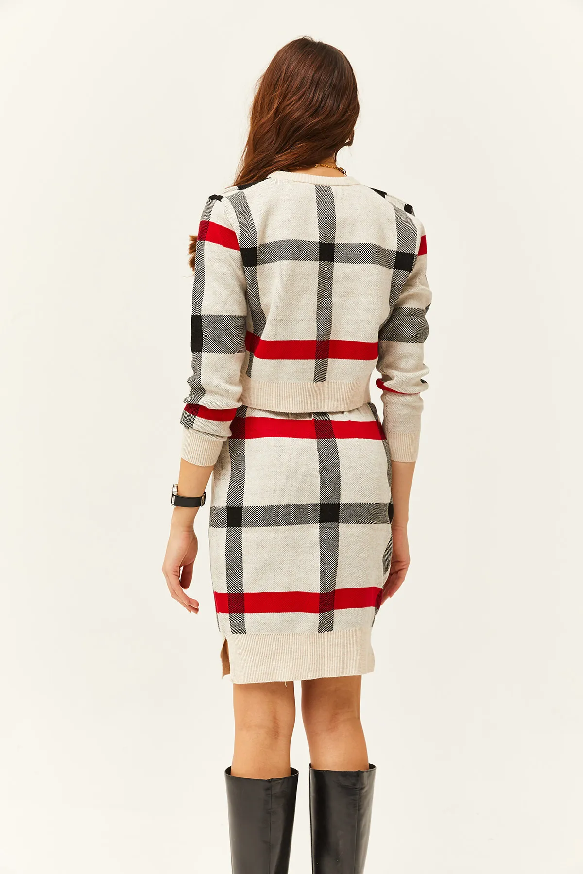 Olalook  Damen-Anzug mit Steinoberteil, bauchfreiem Pullover und Schlitzrock TKM-19000184