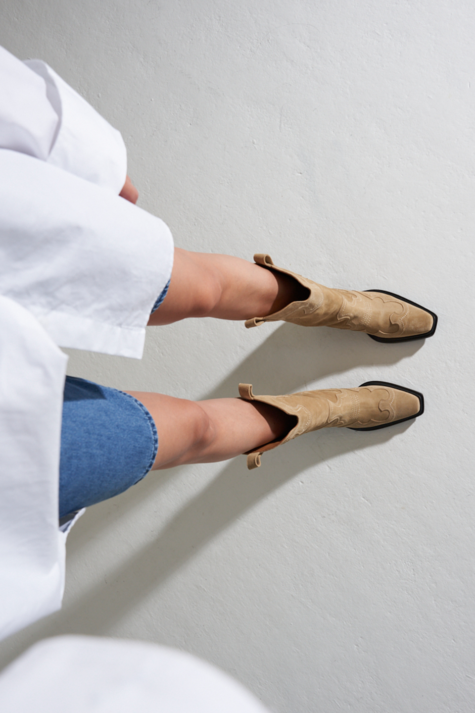 CPH233 suede sand