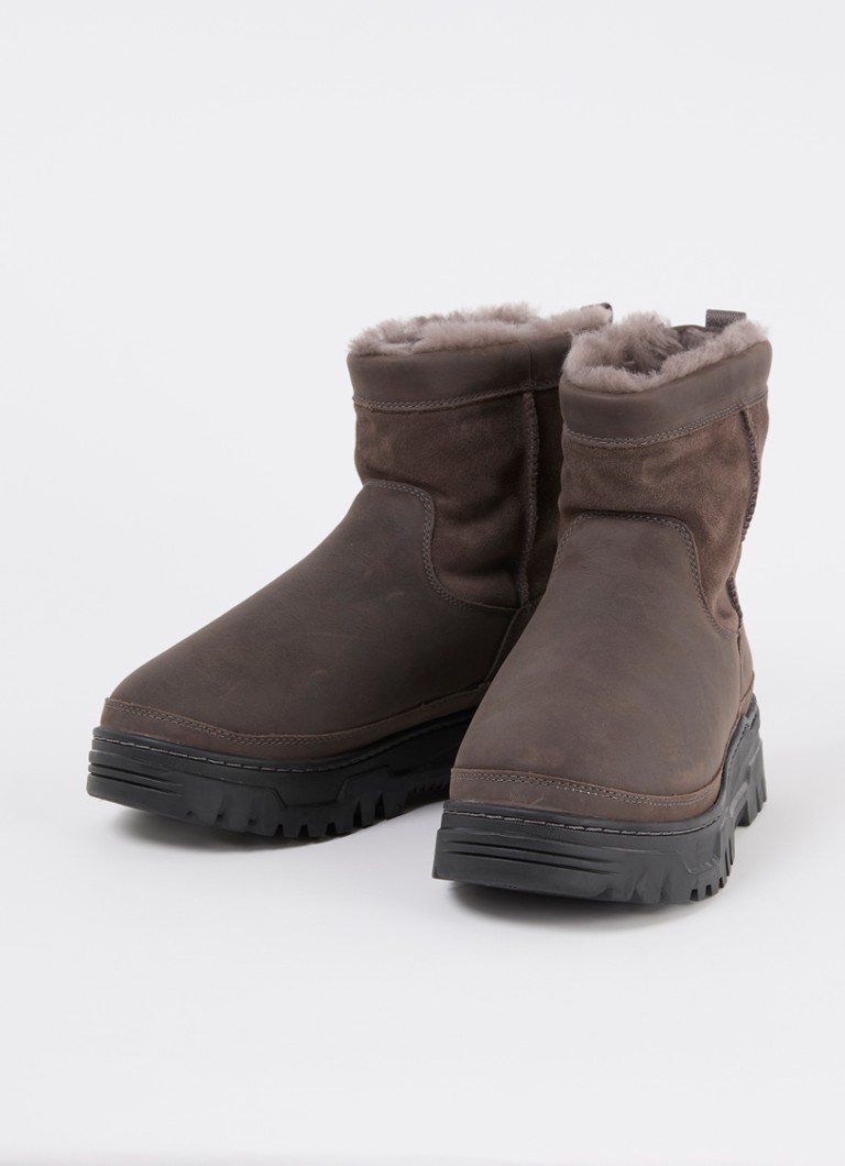 UGG Heritage suede ankle boot