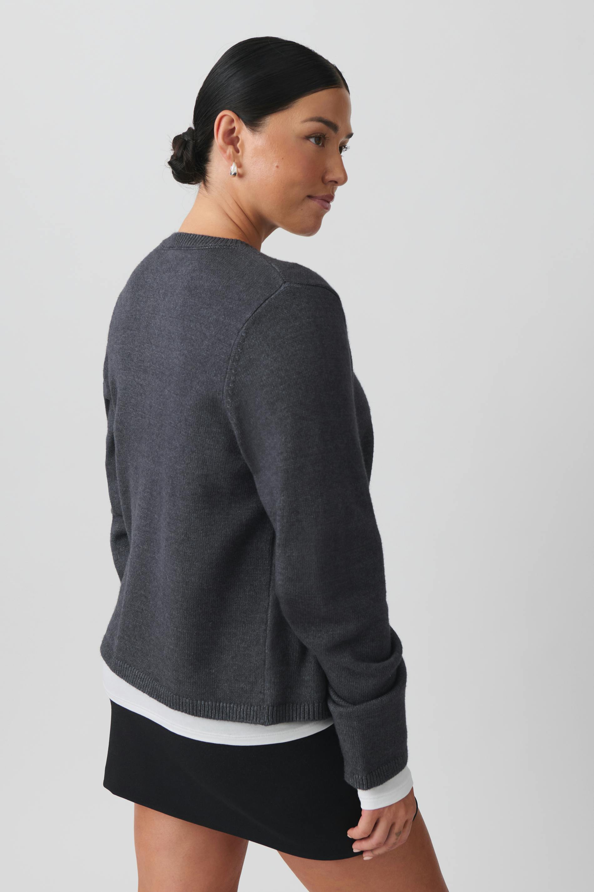 One button knit cardigan