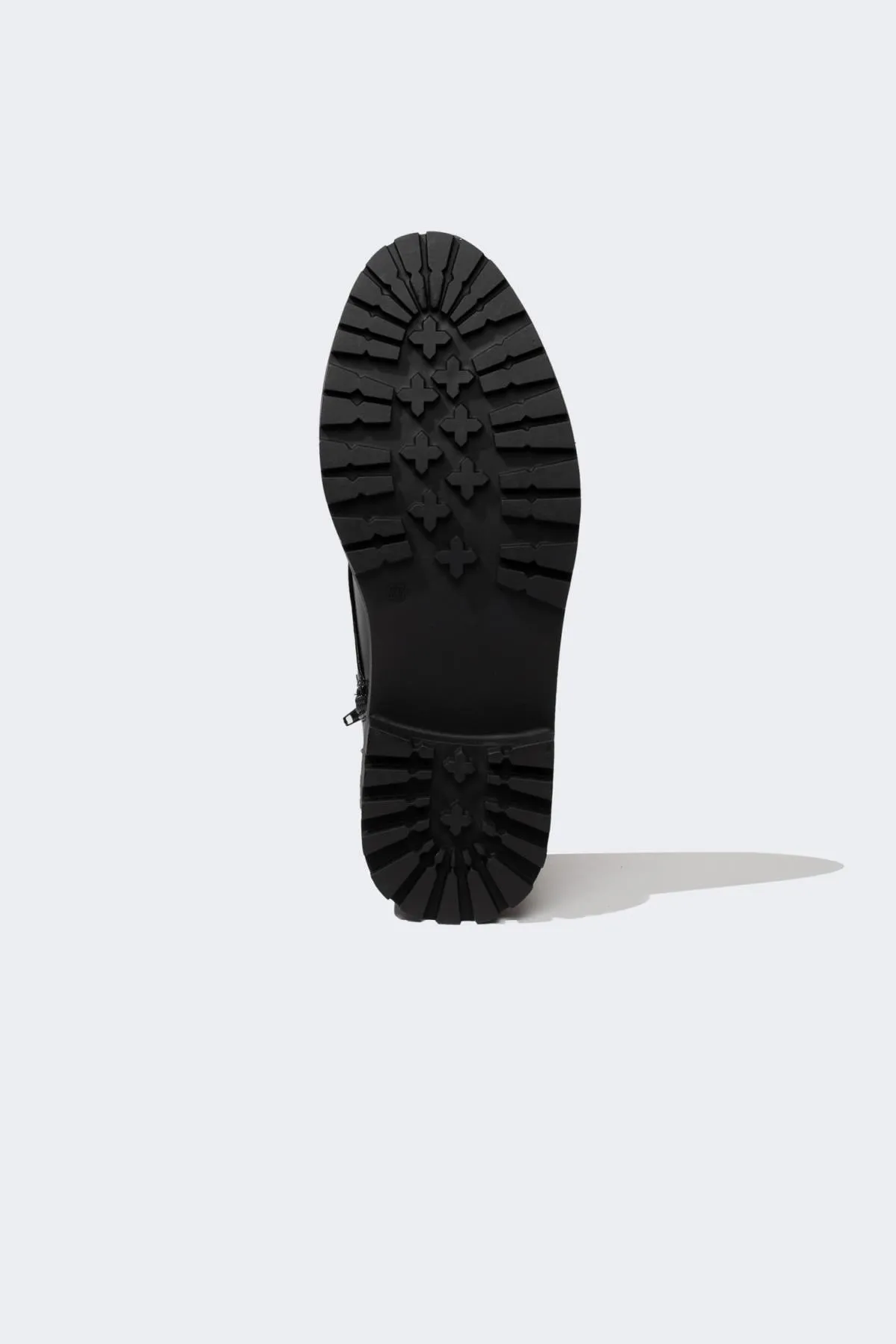 DeFacto  Damen-Winterstiefel aus Kunstleder mit Schnürung und Reißverschluss und dicker Sohle