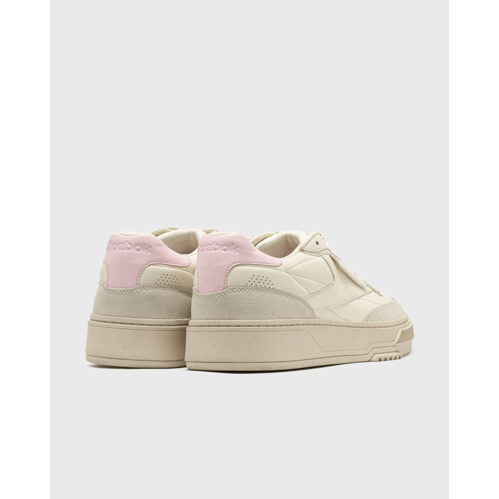 Reebok CLUB C LTD RMIA04DC99LEA0090130 / pink
