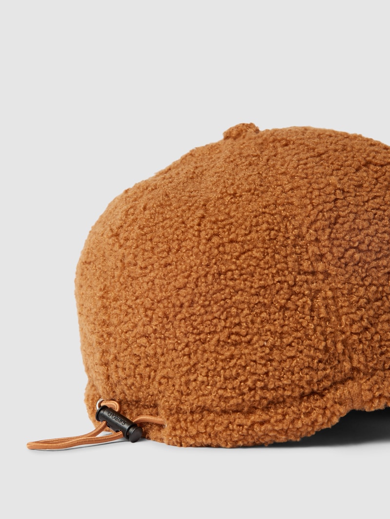 Basecap aus Teddyfell in camel