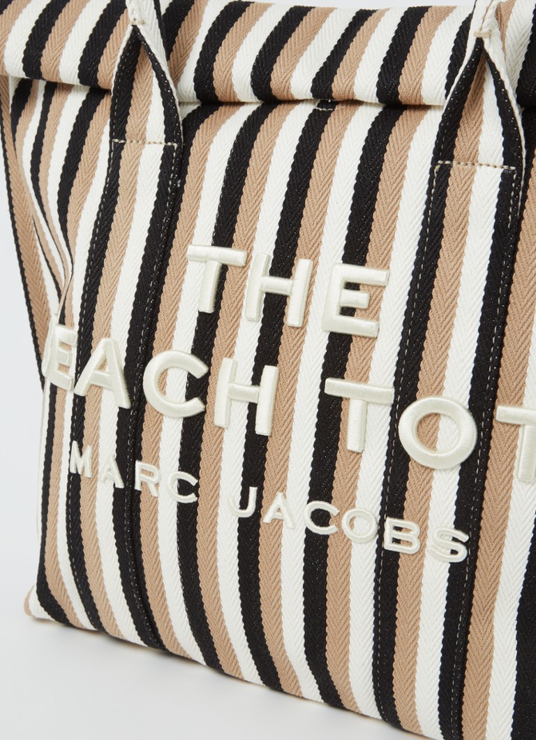 Marc Jacobs „The Beach Tote“ rankinė su dryžuotais raštais ir siuvinėtu logotipu.