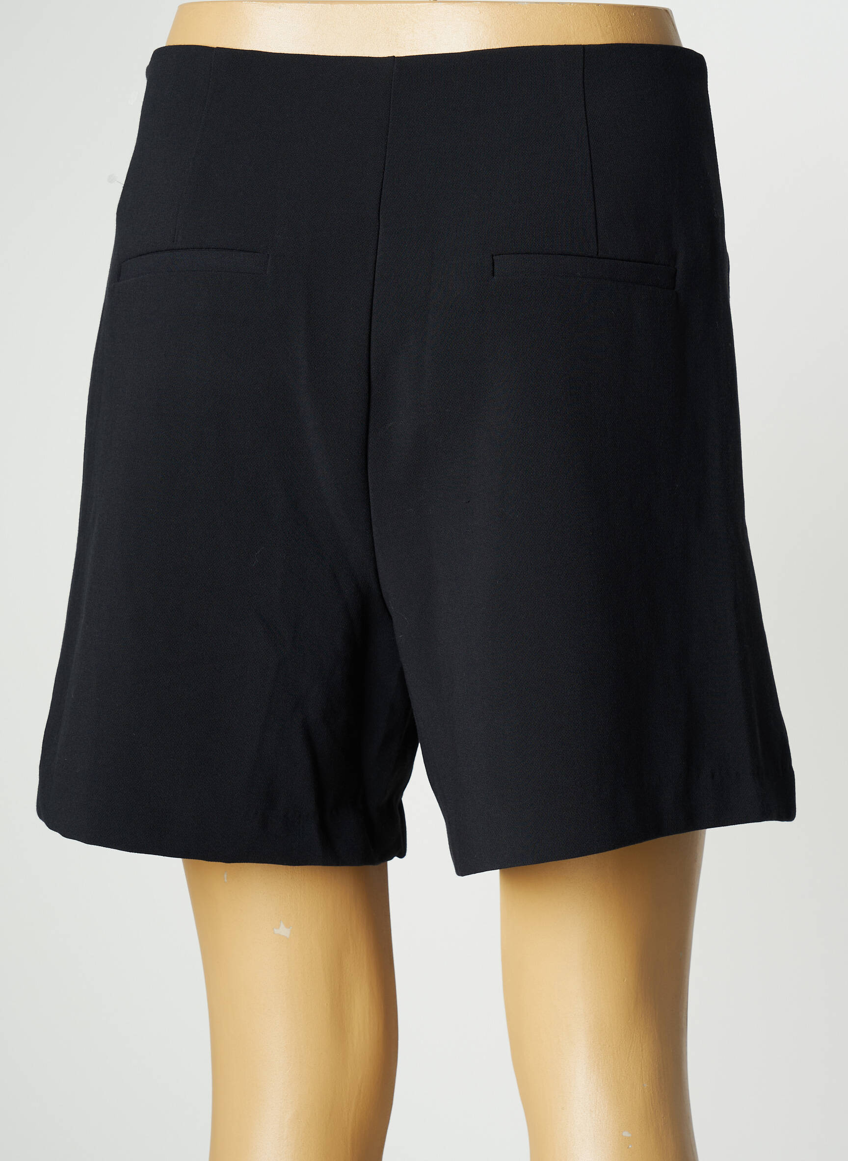 Cache Coeur Shorts 1 Femme couleur noir