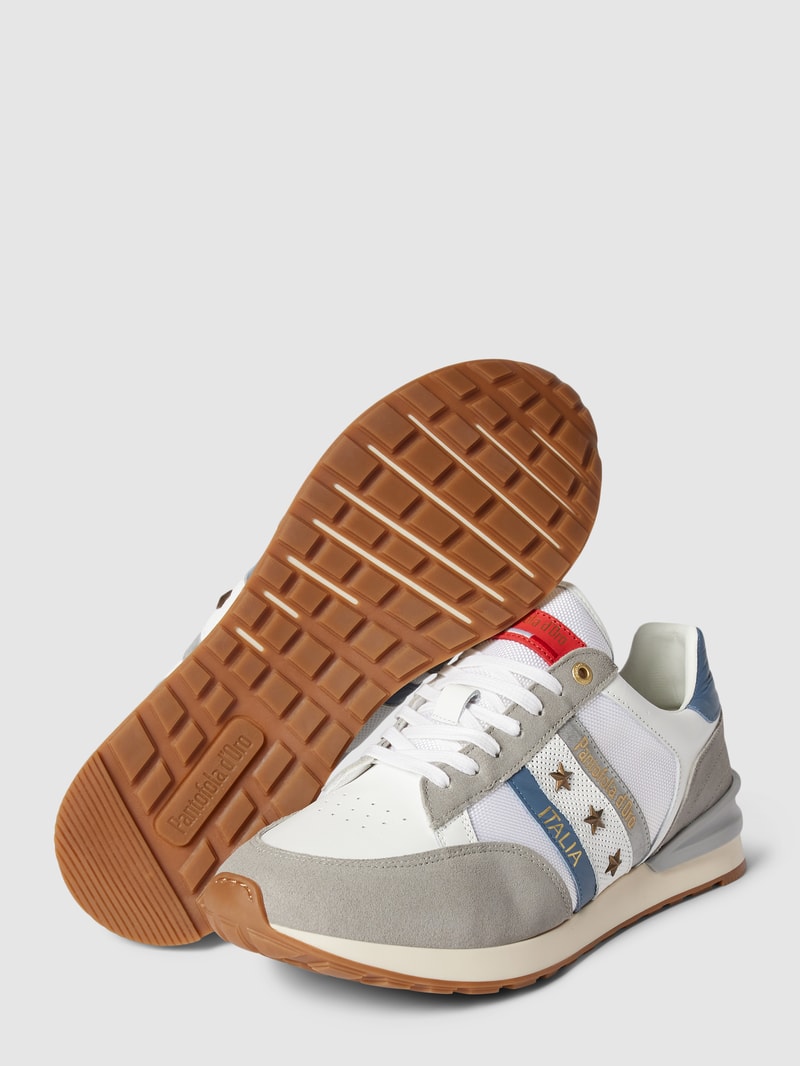 Sneaker mit Label-Details Modell 'IMOLA' in weiß