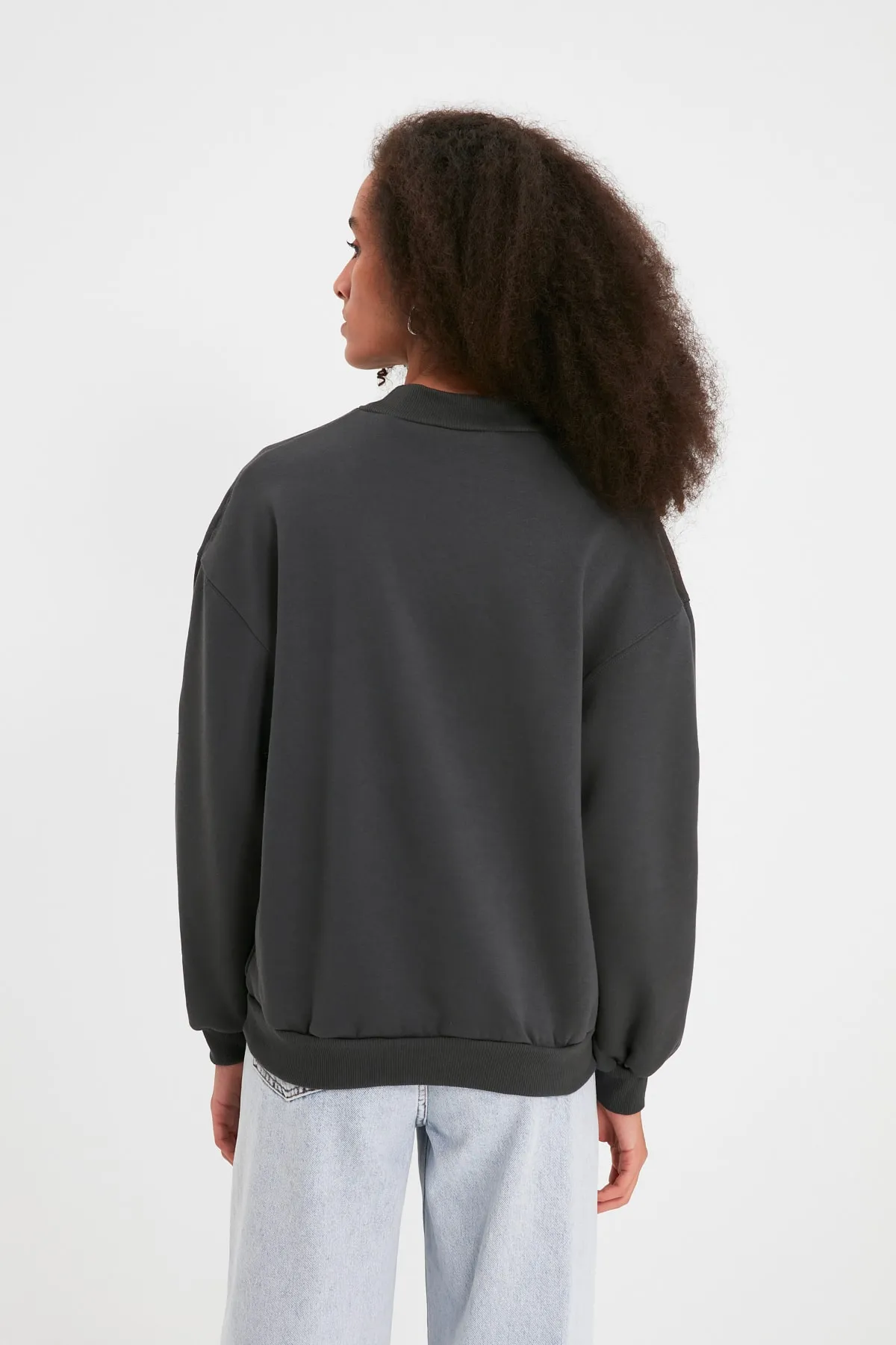 Trendyol Collection  Anthrazit Dickes Innenfleece Stehkragen Entspannte/Bequeme Passform Strick-Sweatshirt TWOAW20SW0584