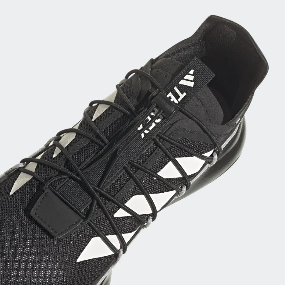 adidas Voyager 21 Travel HP8612 / schwarz