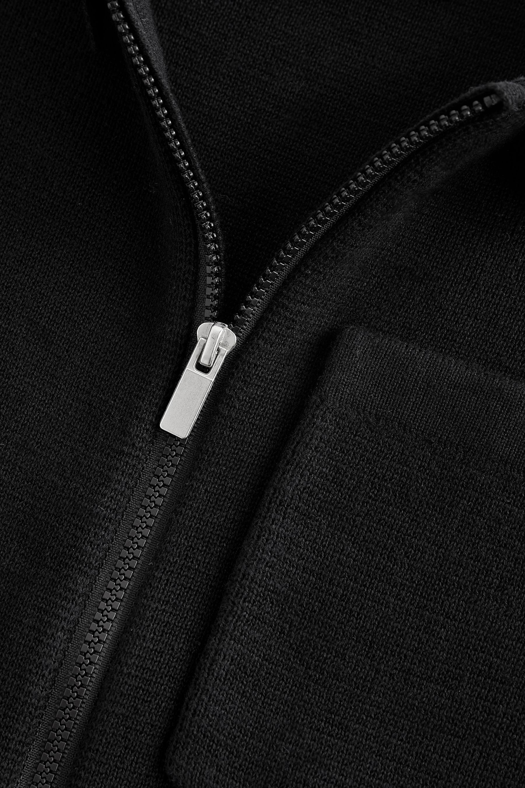 Next Strickjacke Strickjacke mit Kapuze, Reißverschluss und Taschen (1-tlg)