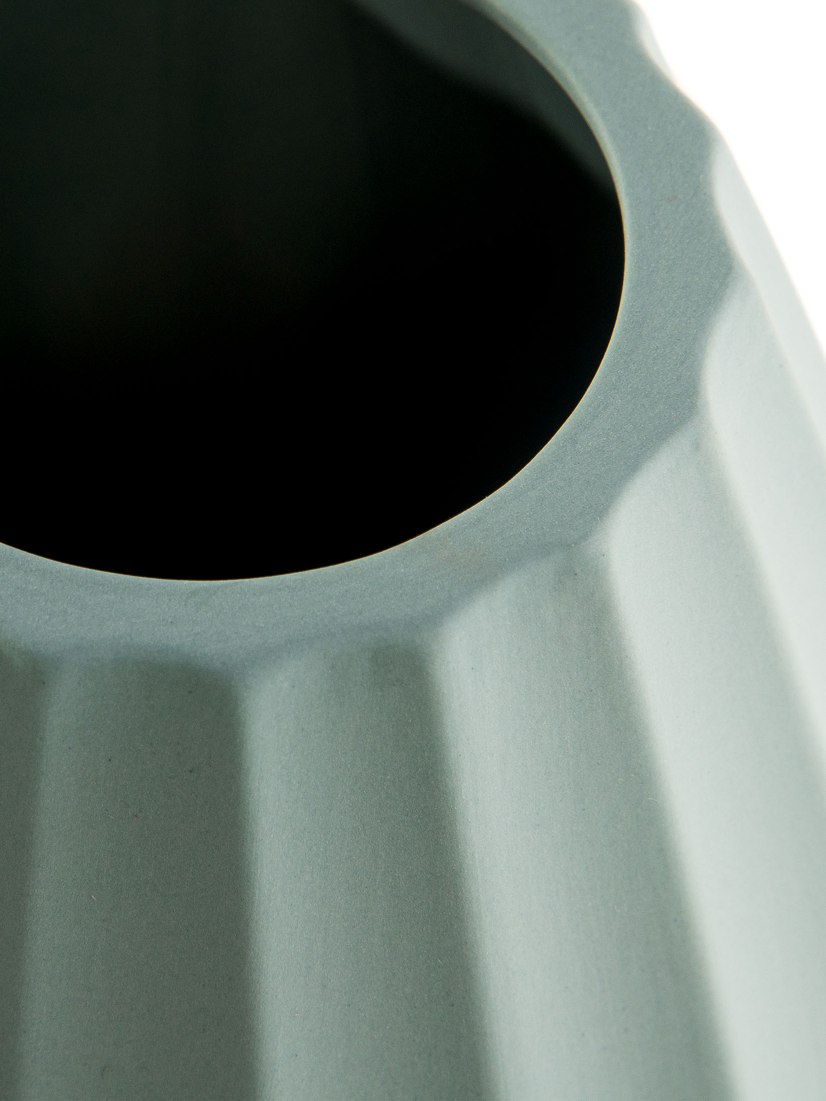 Limbica Vase, Peacock Green