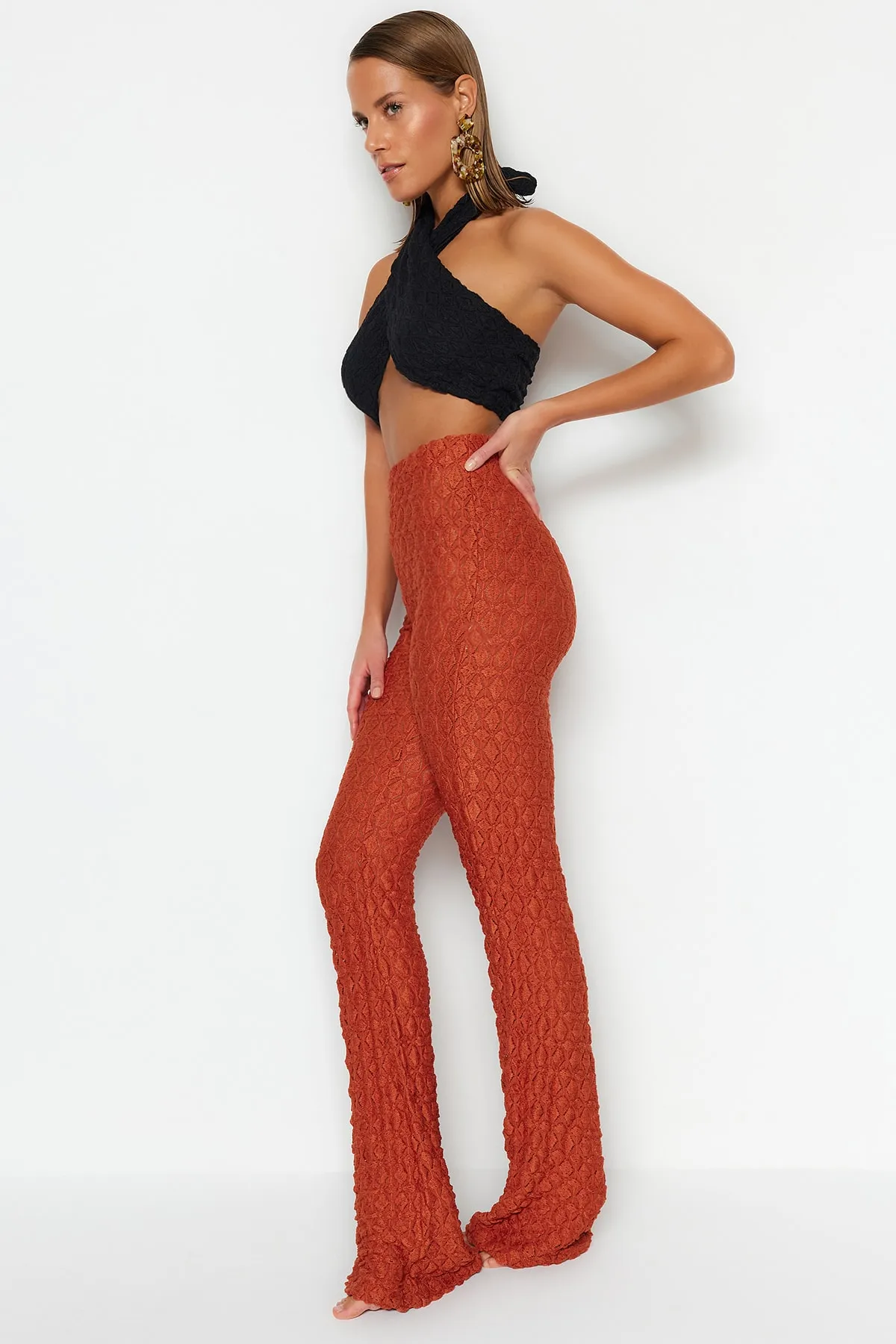 Trendyol Collection  Braune Strickhose TBESS23PL00005