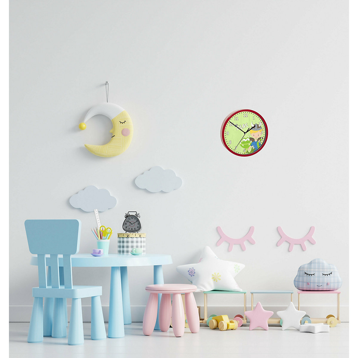 Kinder Wanduhr laufruhig personalisiert mit Name Wikinger