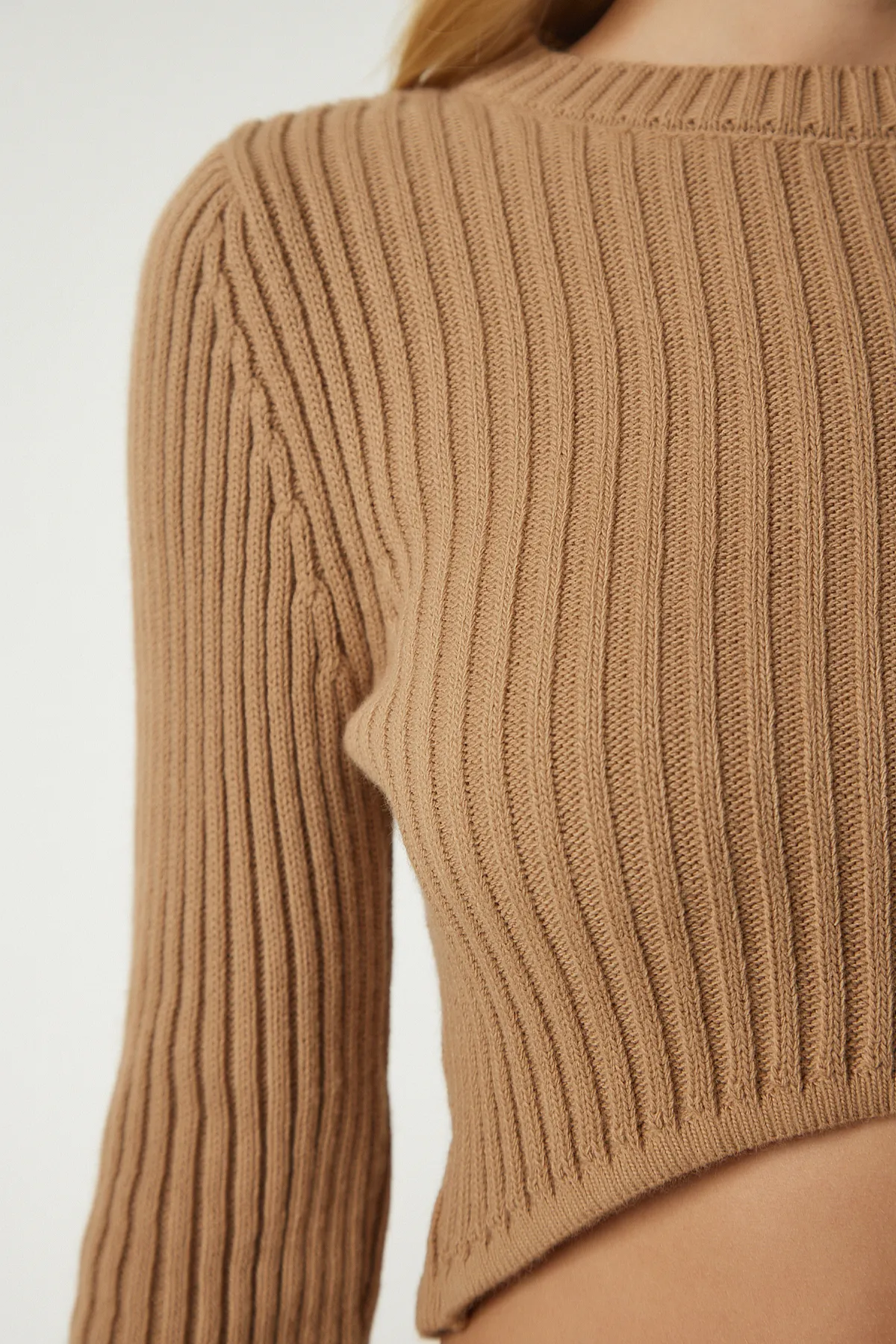 Happiness İstanbul  Damen-Strickwarenset in Keksform mit kurzem Kordelrock PF00020