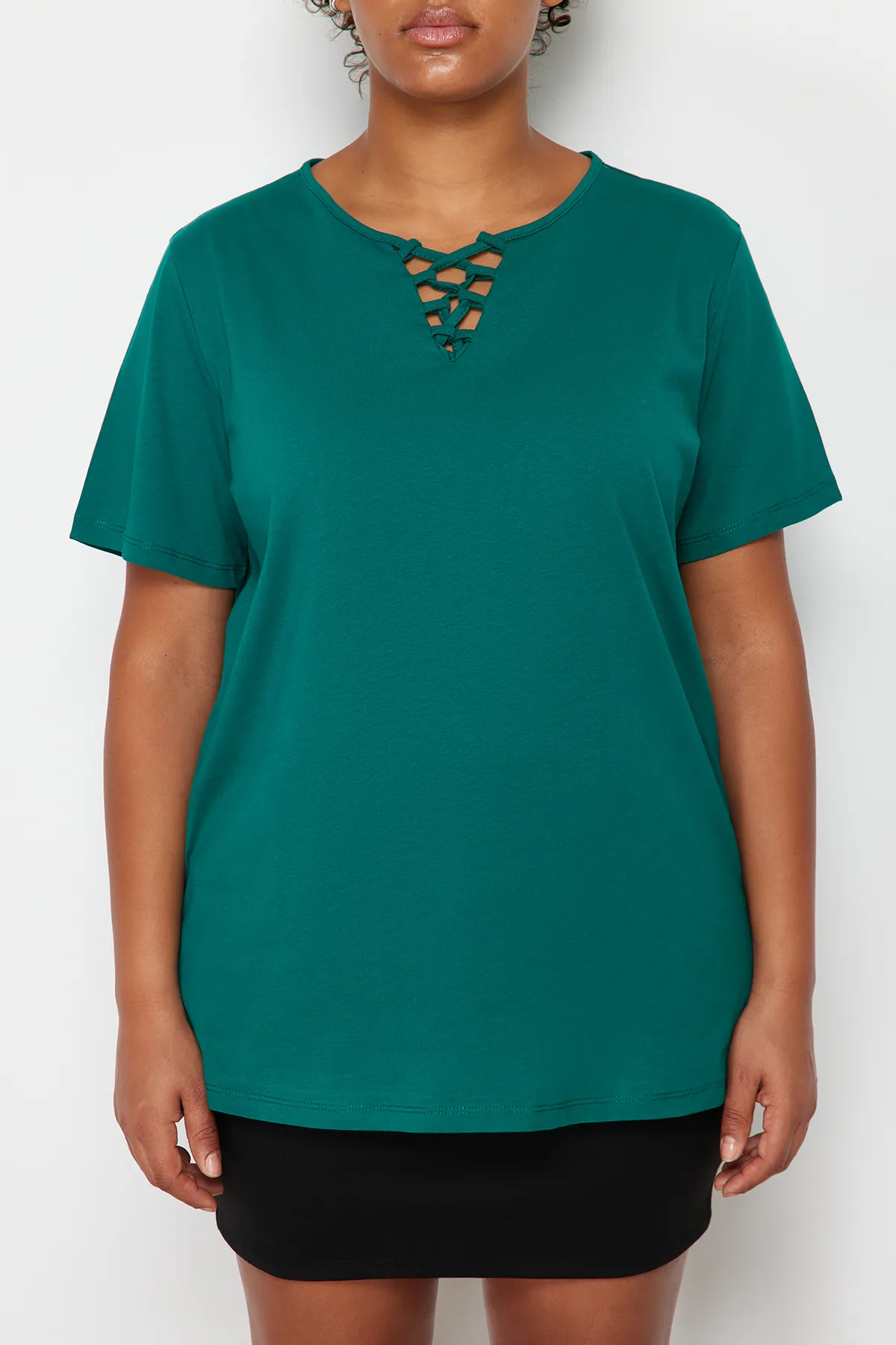 Trendyol Curve  Große Größen in T-Shirt - Grün - Relaxed Fit