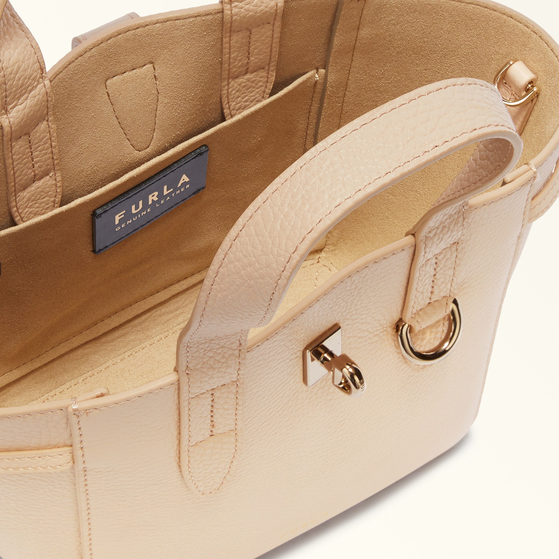 Plasă Furla
