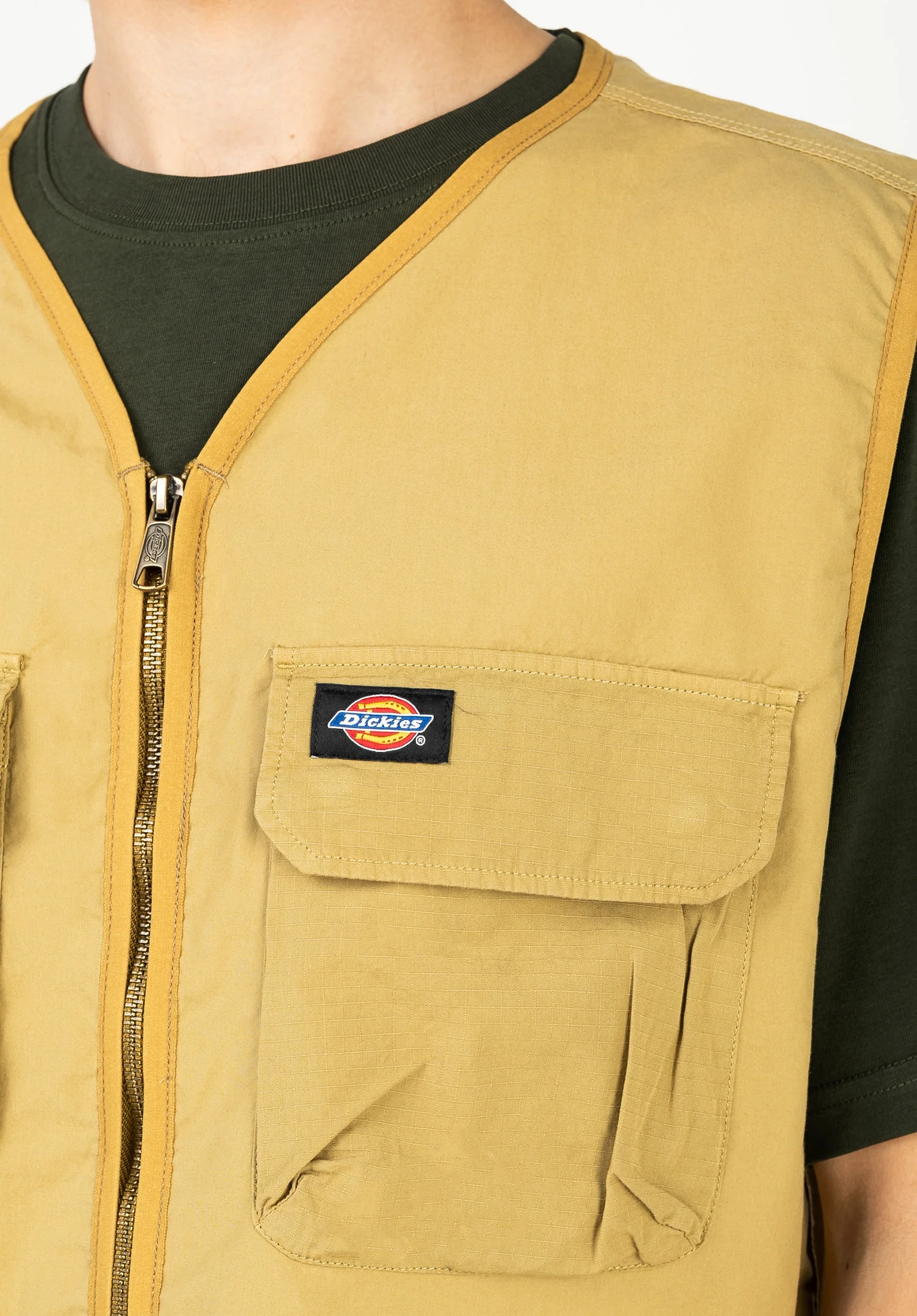 Glyndon Vest
