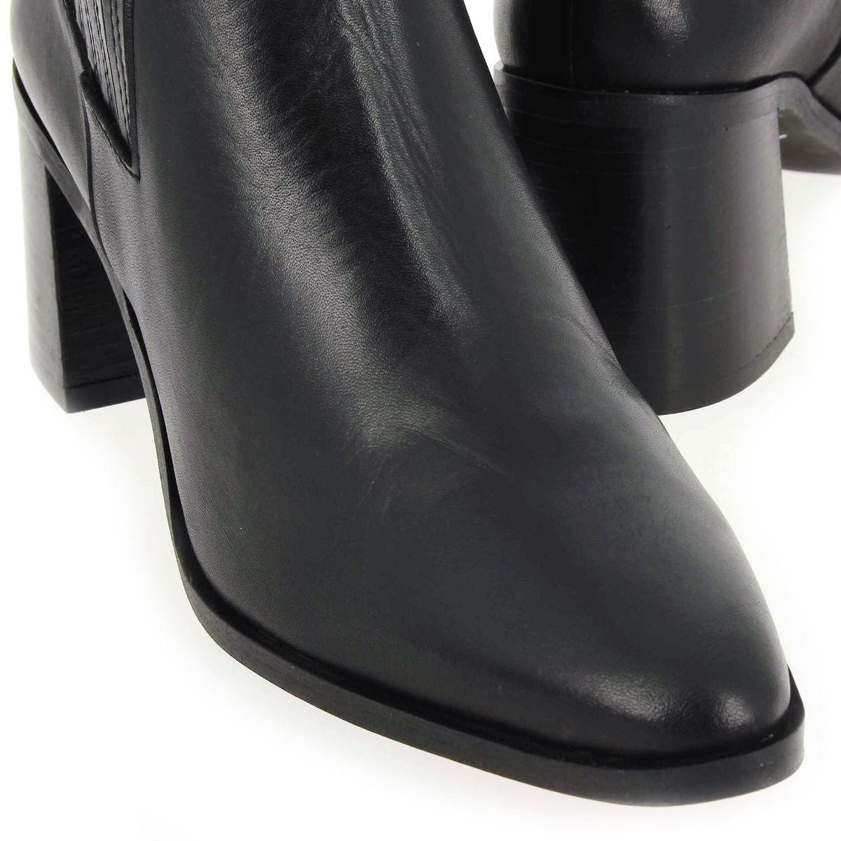 Myma  6782 - Noir