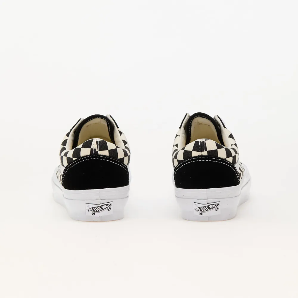 Vans Old Skool 36 VN000CQD2BO1 / schwarz