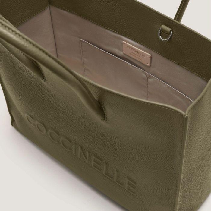 Coccinelle Myrtha Maxi Logo Moyen