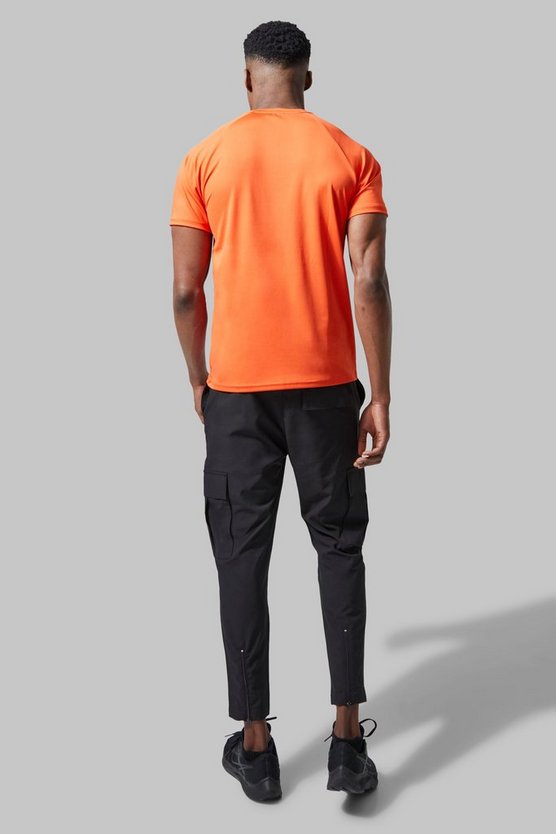 Man Active Raglan T-Shirt
