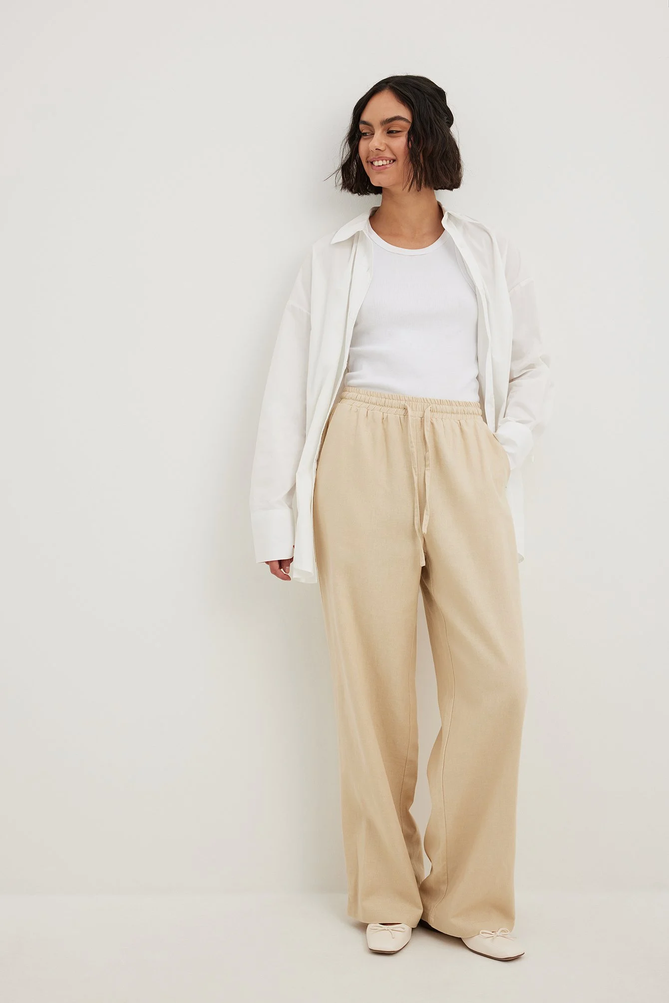 Leinenhose mit elastischem Bund