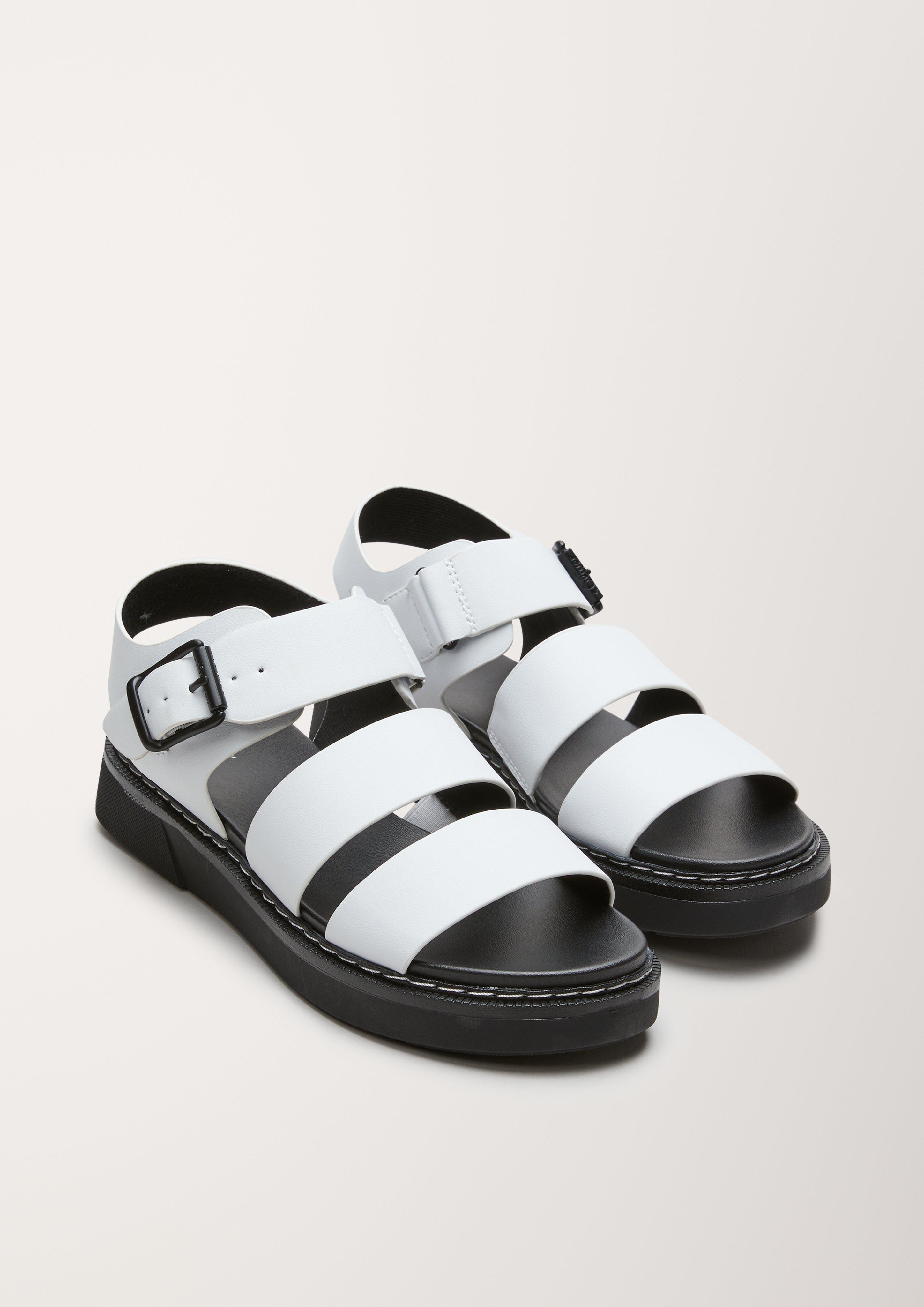 Sandalen in Lederoptik  6005717-100