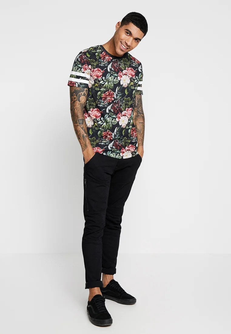 Jack & Jones JORDIZ TEE CREW NECK - Camiseta con estampado