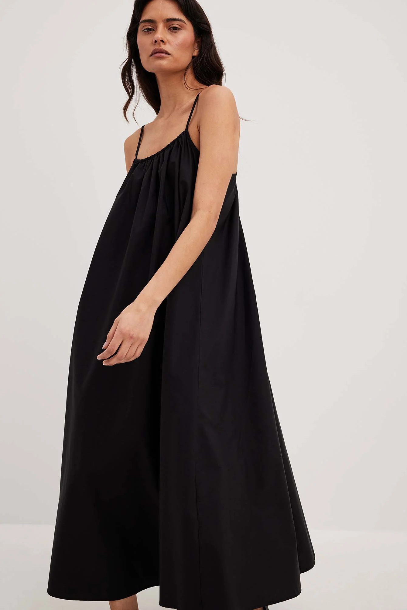 Fließendes Midikleid aus Baumwolle