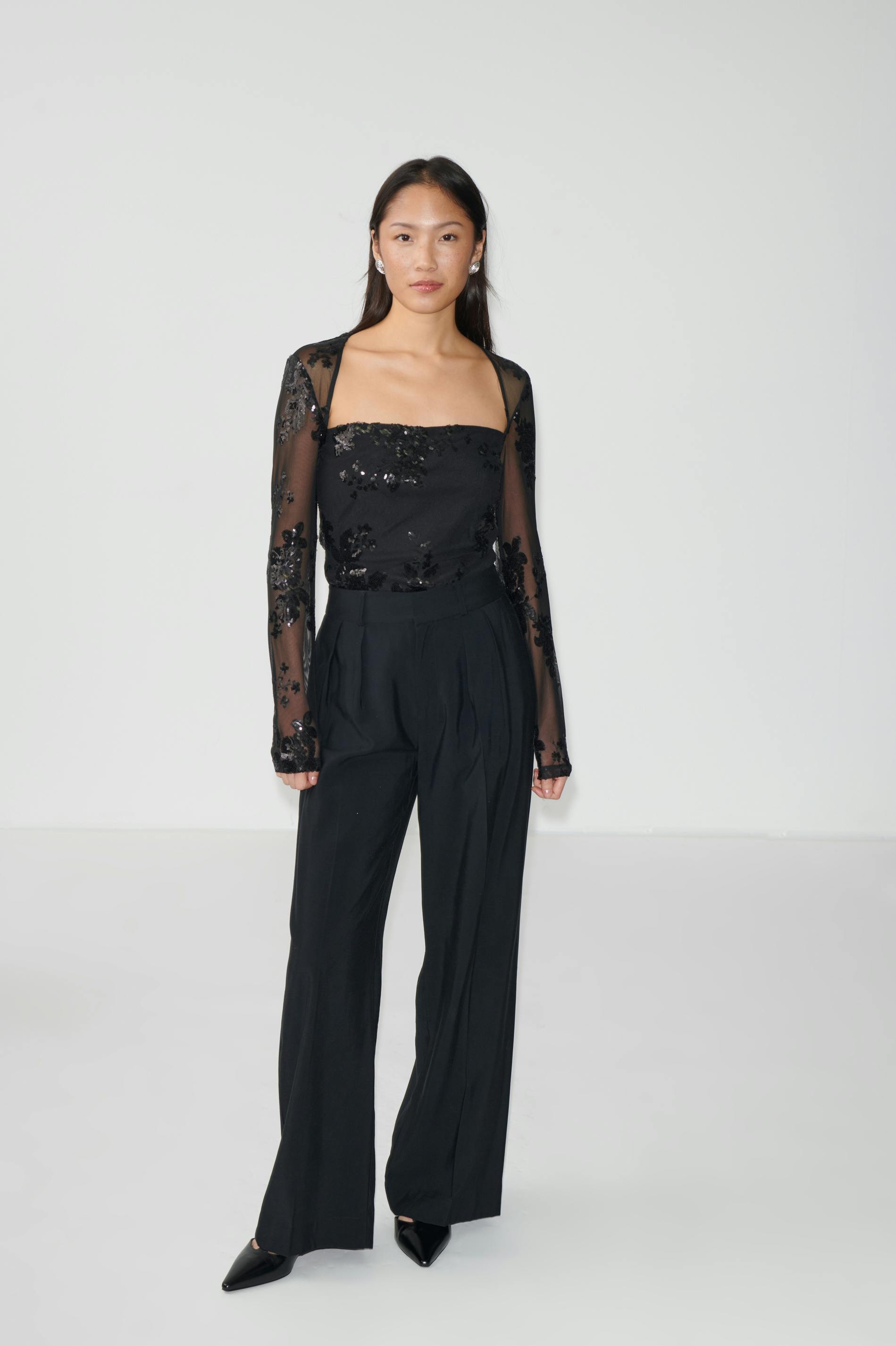 Square neck top