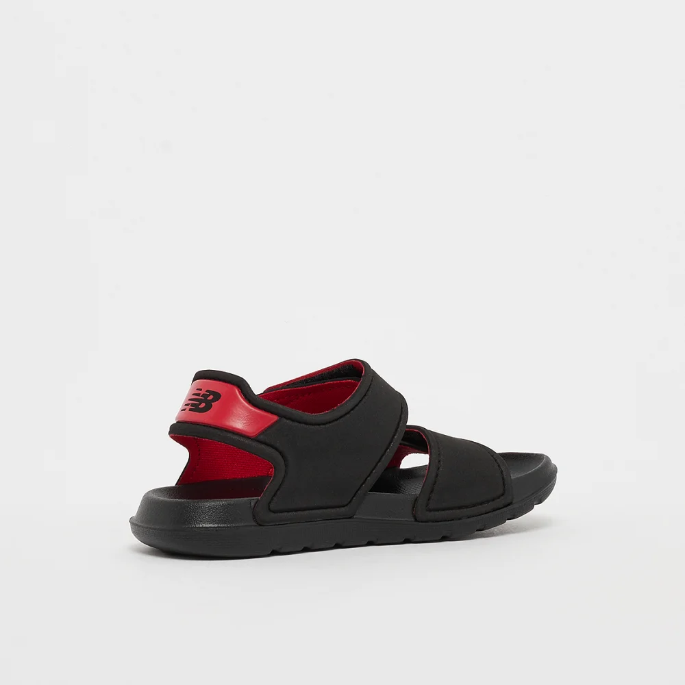 New Balance Sandals IOSPSDCA / schwarz