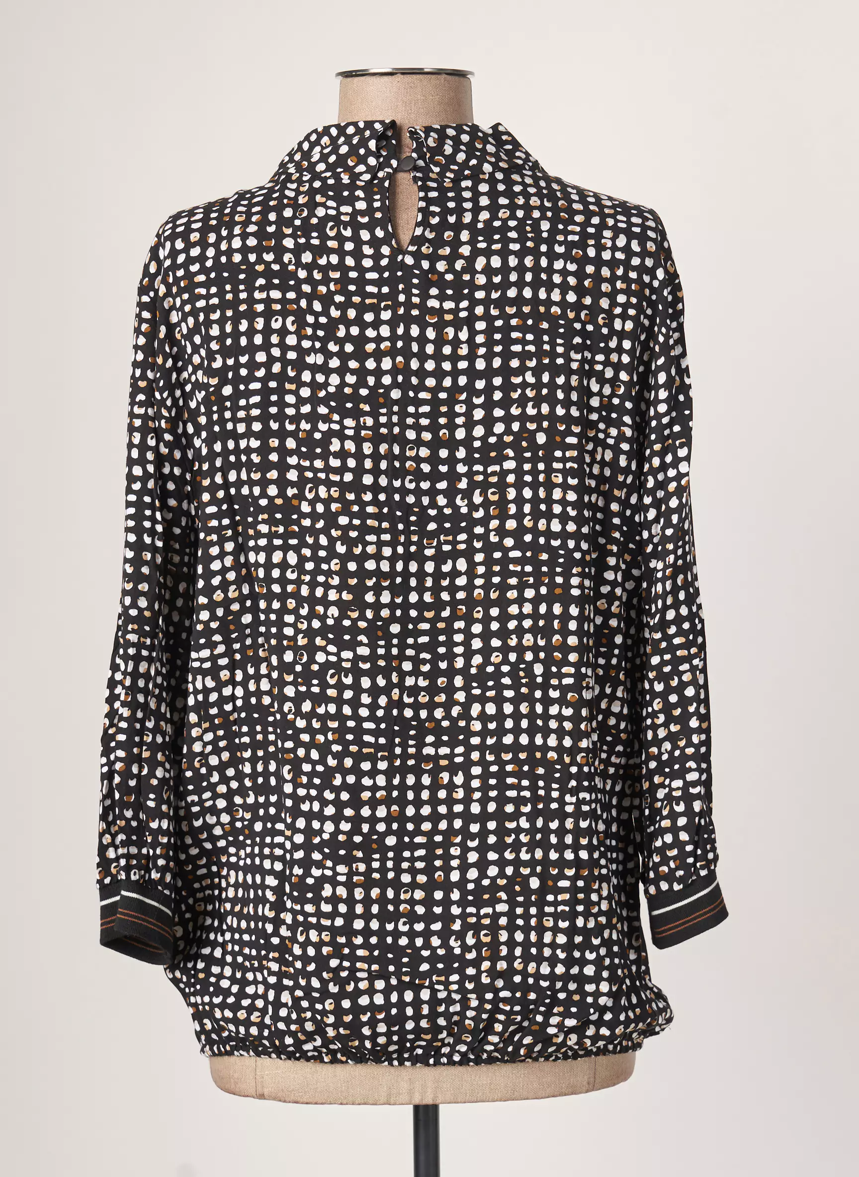 Bianca Tshirts Femme couleur noir