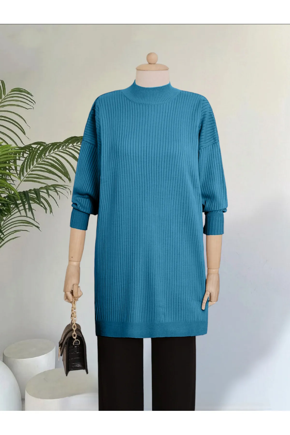 Modamorfo  Stricktunika mit Halbhalsausschnitt und Schlitz