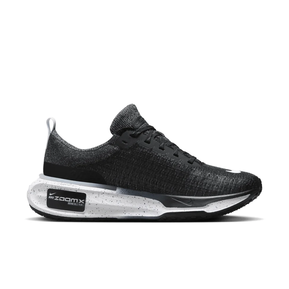 Nike ZoomX Run Flyknit Invincible 3 DR2615-002 / schwarz