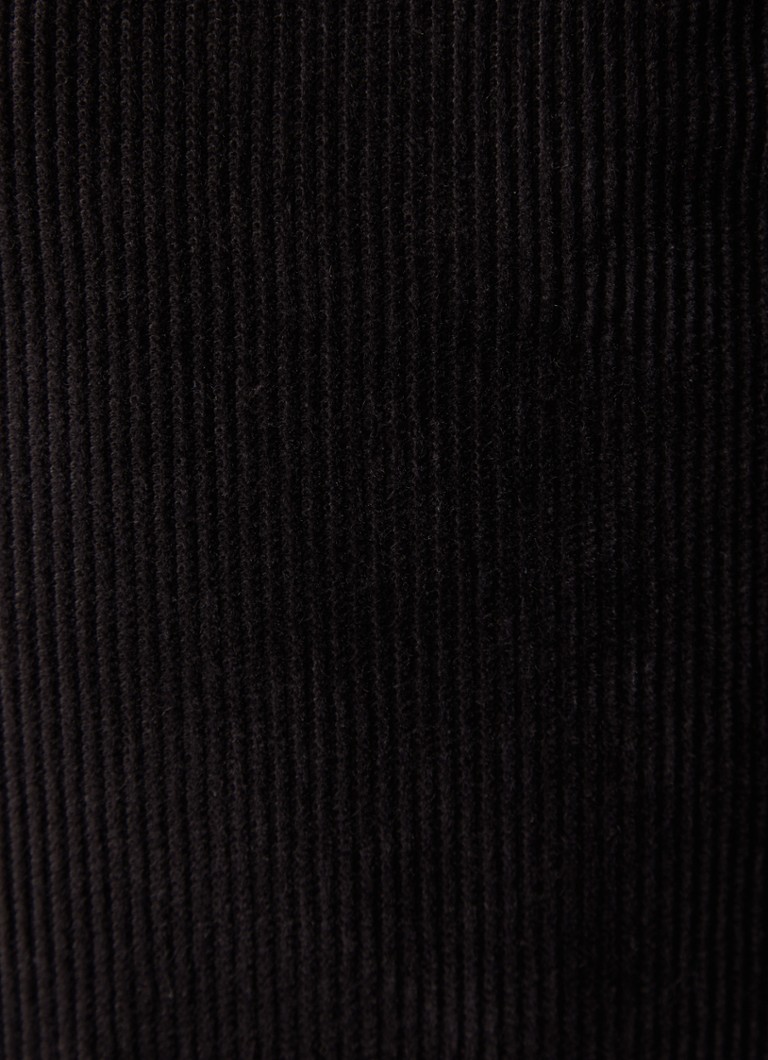 Pantaloni chino din catifea reiată de la Levi's, mulați, cu buzunare laterale.