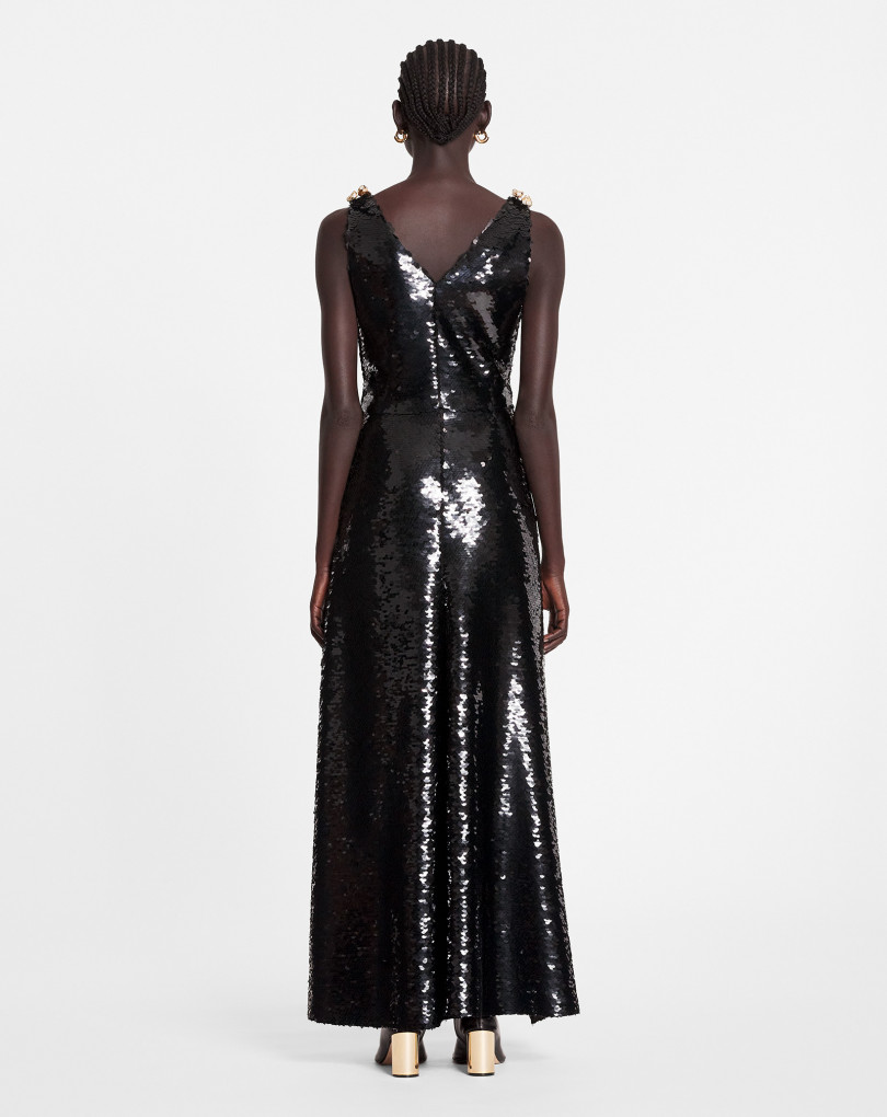 ROBE BRODÉE LONGUE SANS MANCHE