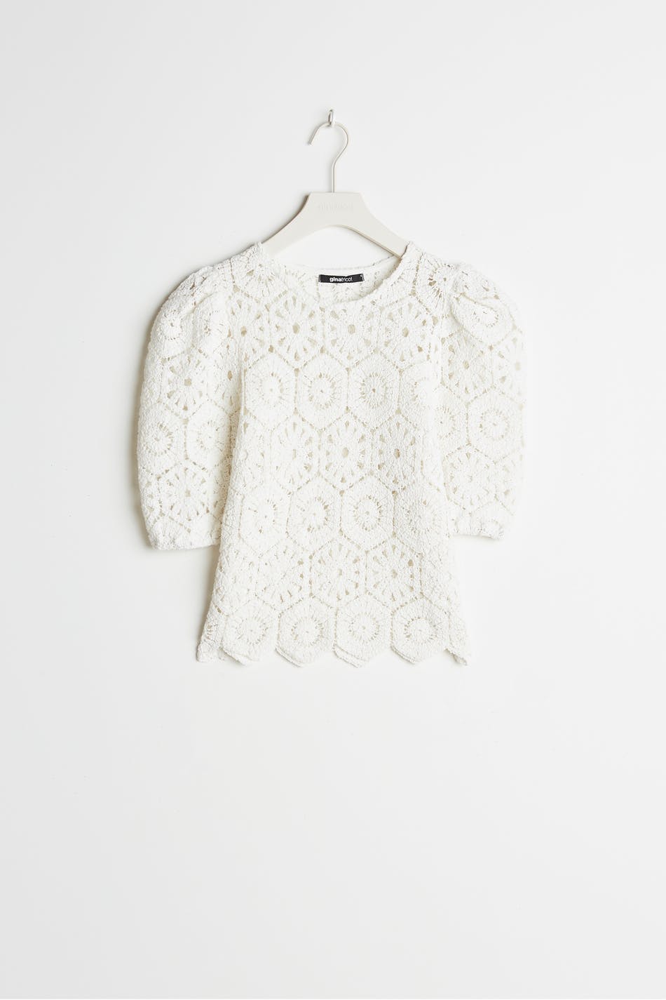 Carin crochet top