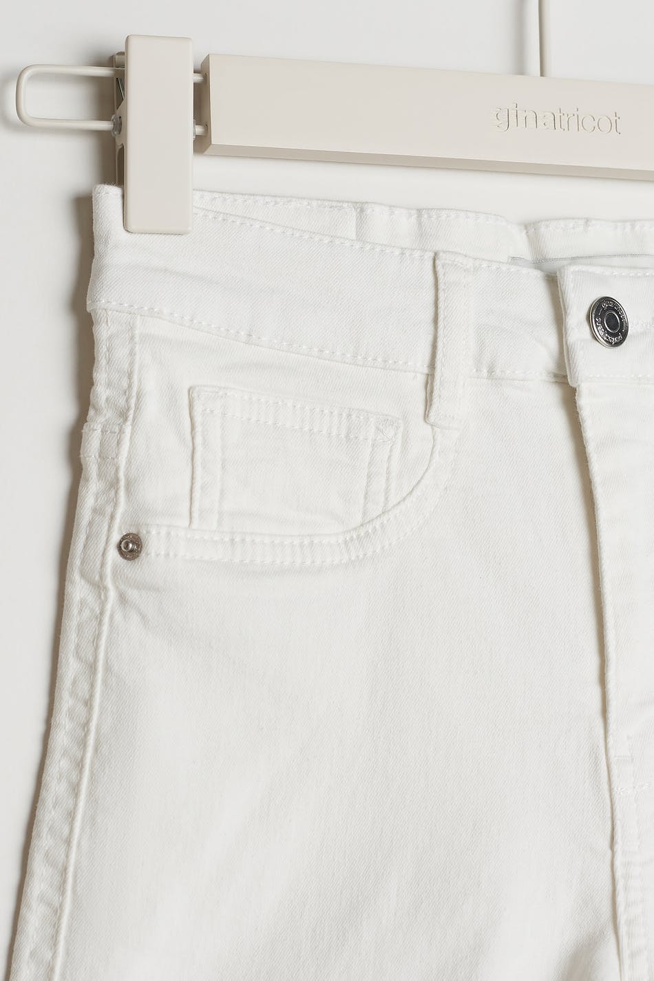 Molly denim shorts