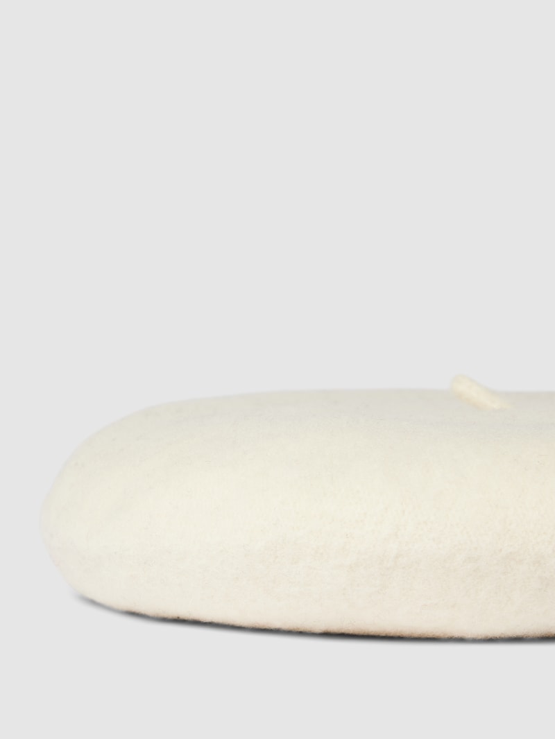 Baskenmütze aus Wolle in offwhite