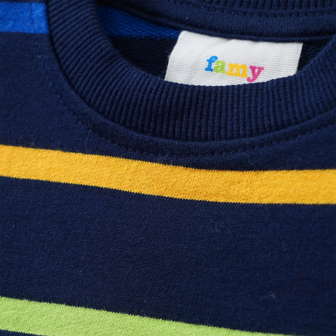 Baby Sweatshirt mit bunten Ringeln