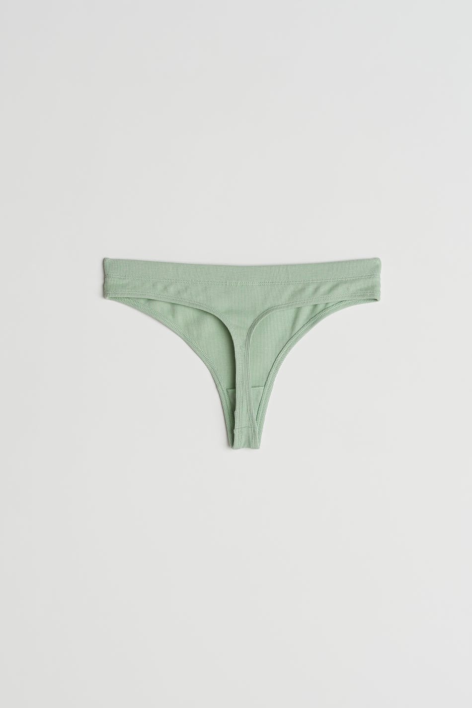Linda cotton string