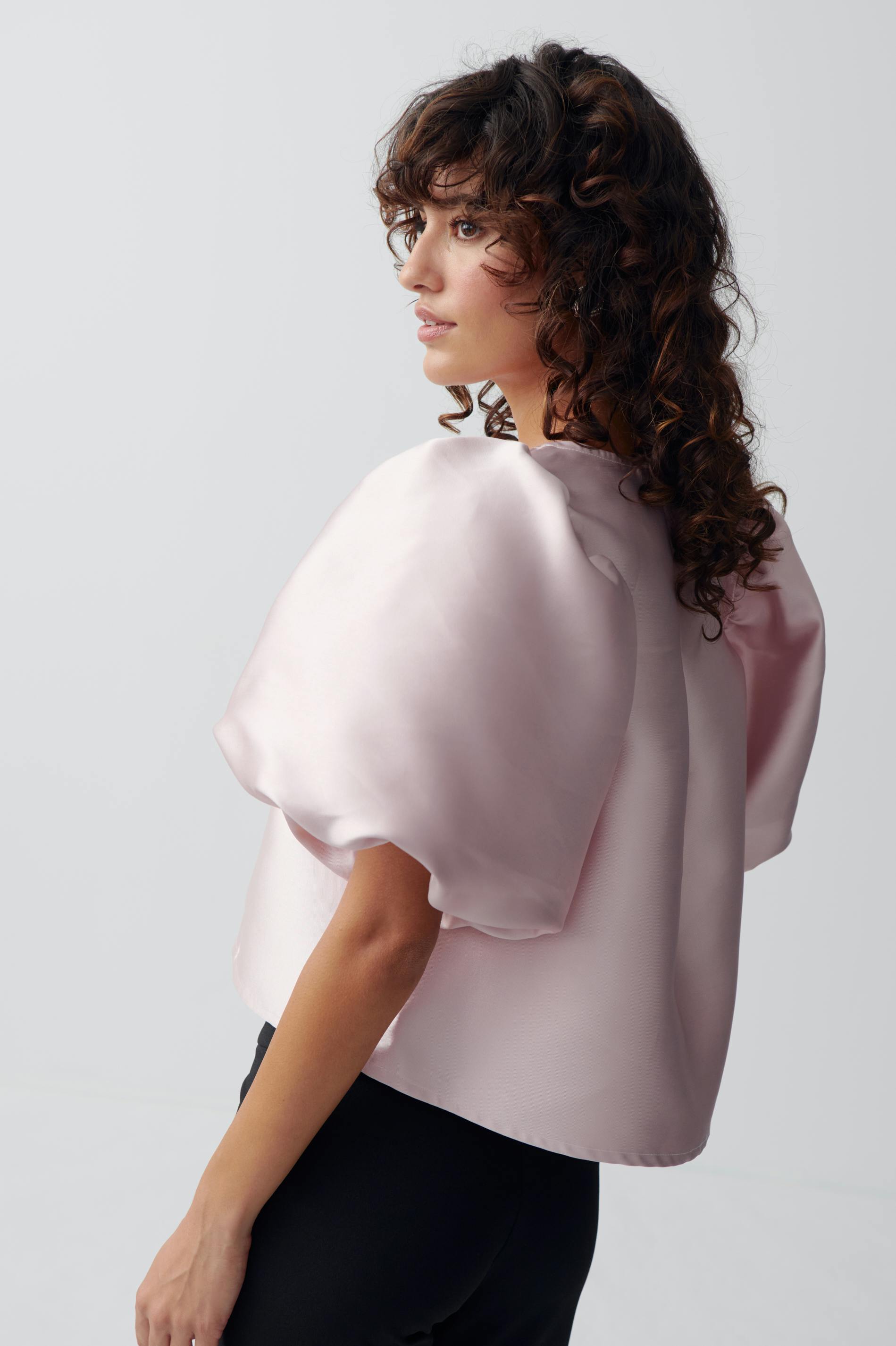 Puff sleeve blouse