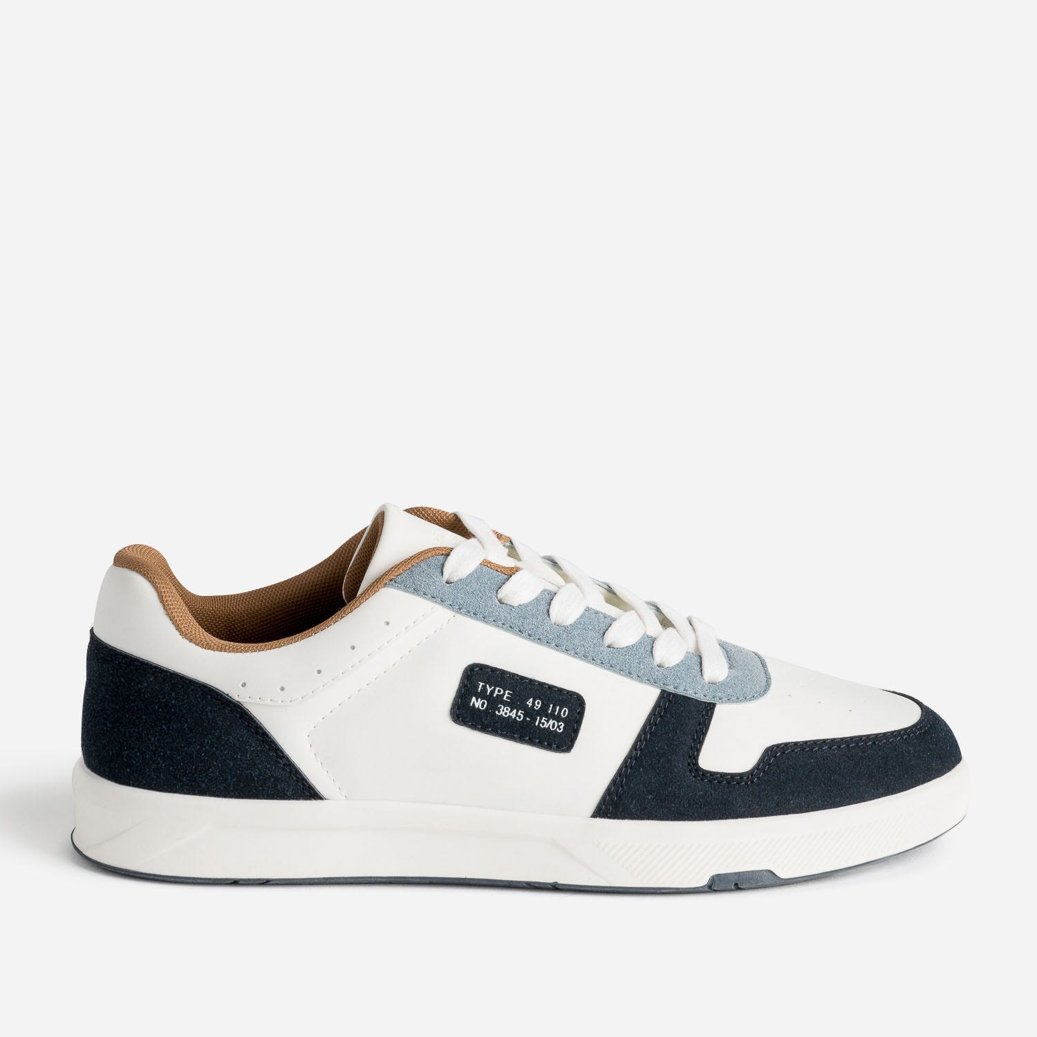 Tennis blanche, marine, bleu et camel