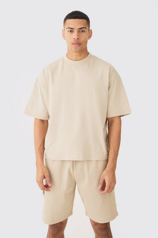 Kastiges Oversize T-Shirt & gerippte Cargo-Shorts
